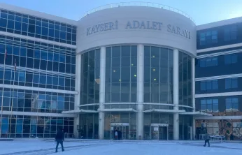 Eniştesini silahla yaralayıp araçla üstünden geçerek ölümüne sebep olan şahsa yeniden yapılan yargılama sonucu 16 yıl 6 ay hapis⁠⁠⁠⁠⁠⁠