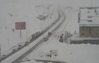 Erciyes'de yollar trafiğe kapalı