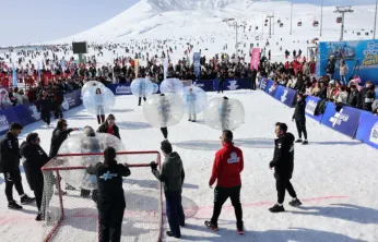 Erciyes Kış Festivali'ne Yoğun Katılım