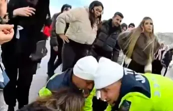 Erciyes'te fenalaşan kadına ilk müdahale jandarmadan geldi