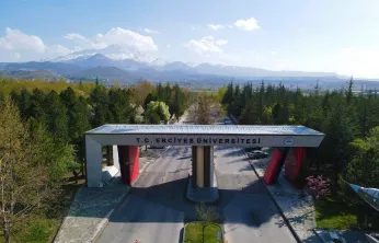 ERÜ Asya'nın en iyi 8 üniversitesi arasında finale kaldı