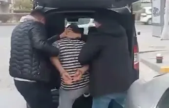 Hırsızlık suçundan aranan firari yakalandı