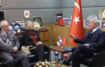 Hulusi Akar'dan Diplomatik Temas: Finlandiya ile Savunma Diyaloğu Güçleniyor