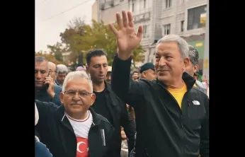 Hulusi Akar'dan, 'En Aktif Belediye' teşekkürü