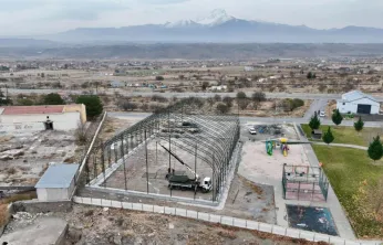 İncesu'ya yeni kapalı halı saha