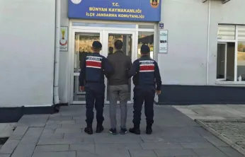 Jandarma'dan FETÖ operasyonu: 6 yıl hapis cezasıyla aranan şahıs yakalandı
