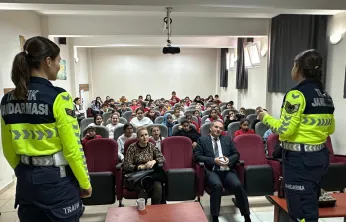 Jandarmadan okullara trafik eğitimi