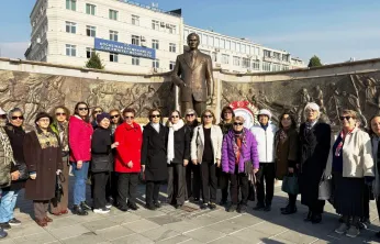 Karaoğlu, 'Her kaybedilen kadın, bize şunu haykırmaktadır: Haklara sahip olmak o hakların güvende olduğu anlamına gelmez'