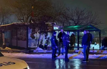 Kayseri'de babasının büfesini kurşunladı