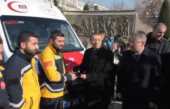 Kayseri'ye tahsis edilen 12 yeni ambulansın teslim töreni gerçekleştirildi