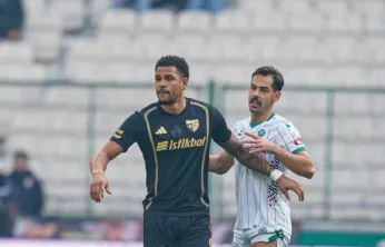 Kayserispor'un ilk yarıdaki en golcü ismi Onugkha oldu