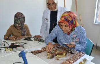 Kocasinan Akademi ile İstihdama ve Aile Ekonomisine Destek