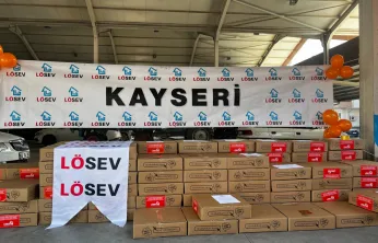 'Mutlu Et' paketleri Kayserili ailelere ulaştırıldı