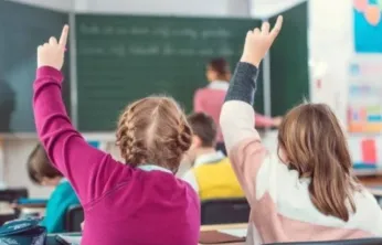 Okullarda yarı yıl tatili için son ders zili çaldı