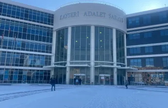 Pazar yerinde çıkan silahlı bıçaklı kavga nedeniyle açılan dava görülmeye başlandı⁠⁠⁠⁠⁠⁠