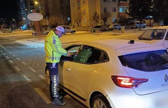Polis ekiplerinden makas atma ve kırmızı Işık ihlallerine ceza