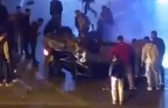 Polisten kaçan araç takla attı: 2 yaralı