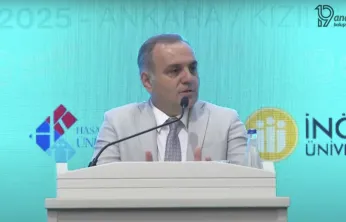 Rektör Altun, Anadolu Buluşmaları'nda 'Ailenin Geleceği' sempozyumunda konuştu