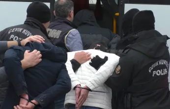 Şafak operasyonunda gözaltına alınan 9 şüpheli adliyeye sevk edildi