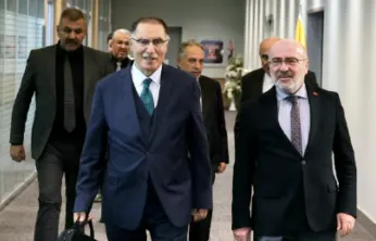 Şeref Malkoç, KAYÜ'de 'Türkiye Yüzyılı ve Üniversitelerimiz' Konulu Konferans Verdi.