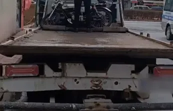 Teker kaldırarak ilerleyen motosiklet sürücüsüne 71.801 lira ceza