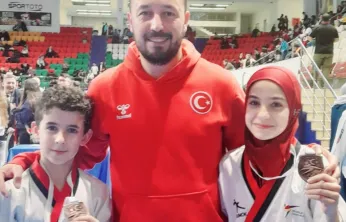 Tekvandocu Ahmet Taha ile Yaren Türkiye Şampiyonasından madalyayla döndü