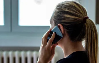 Telefon radyasyonu beyin tümörüne neden olur mu?