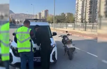 Trafik kurallarını ihlal eden motosiklet sürücüsüne 13 bin TL cezai işlem