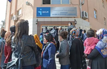 Türkiye'de 3 milyon 33 bin kişi işsiz