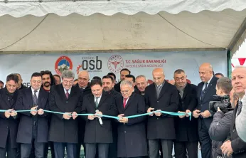 Vali Çiçek'100 bin kişinin çalıştığı böyle bir alanda sağlık merkezine ihtiyaç vardı'