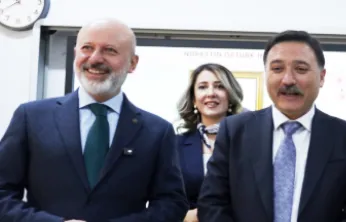 Vali Çiçek'ten 'öğrencilere ücretsiz kahvaltı projesine' takdir