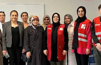 Vatandaşa KADES kullanımı anlatıldı, broşürler dağıtıldı