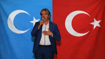 Başkan Doğutürk, 'Doğu Türkistanlılara kapalı, Çin'e açık sınırlar Türkiye aleyhine sonuçlar doğurabilir'