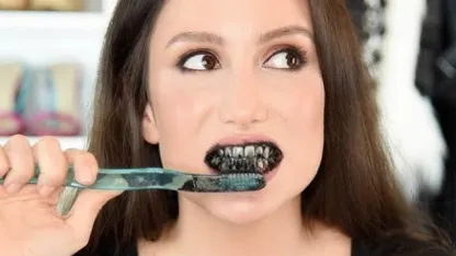 'Aktif karbon, dişleri beyazlatmaktan çok aşındırıyor'