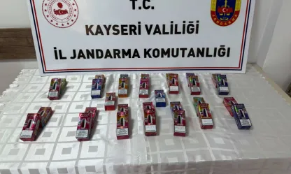 Jandarma 930 paket bandrolsüz sigara, 30 adet elektronik sigara ele geçirdi