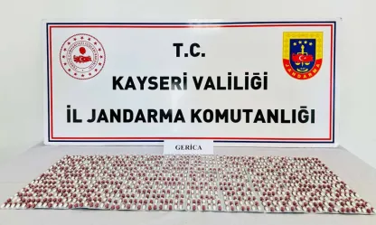 Jandarmadan uyuşturucu operasyonu: Bin 8 adet sentetik hap ele geçirildi