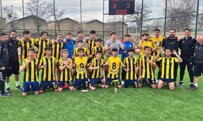Talas Belediyespor U-18 Türkiye Şampiyonası'nda Son 24'te