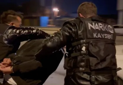 1 kilogram 500 gram narkotik maddenin şehre girişi engellendi