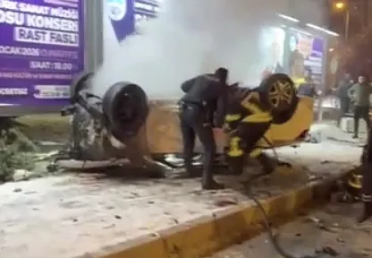 Kaşıkla Kavşağı'nda Dehşet: Araç Motoru Yola Fırladı, Otomobil Alev Aldı