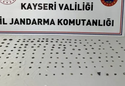 Kayseri'de 181 adet Roma Bizans sikkesi ele geçirildi
