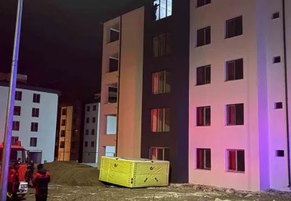 Kayseri'de İnşaatın Son Katına Çıkan Şahıs İkna Edilerek İndirildi