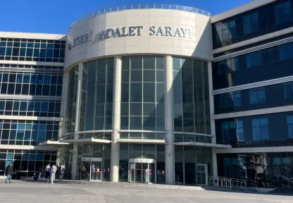 Uyuşturucu ticareti suçuyla yargılanan sanık 12 yıl hapis cezasına çarptırıldı