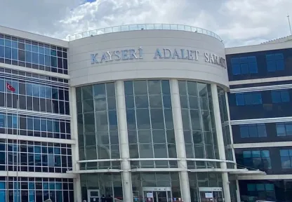 Uyuşturucu ticaretiyle yargılanan 2 sanık suçlamayı reddetti