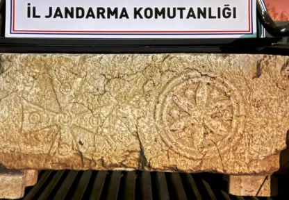 Yahyalı'da tarihi eser operasyonu: 1500 Yıllık Kapı Sütunu Bulundu