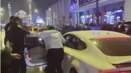 Gece Kulübü Kavgası: Polis Müdahalesi Linci Önledi