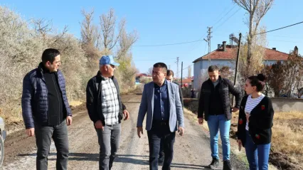 Hazarşah Mahallesi'nde sıcak asfalt çalışmaları başladı