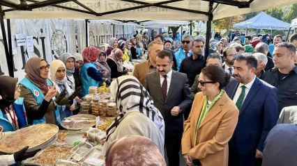 Kayseri'de Müftülük ve TDV, Gazze için Hayır Çarşısı Düzenlendi