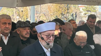 Nursaçan Hoca hanımını Dar-ı Bekâ'ya uğurladı