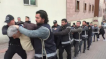 Suç örgütlerine yönelik operasyonda 4 kişi tutuklandı