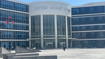 Yağma ve hakaretten suçlanan sanıkların yargılanmasına devam edildi
